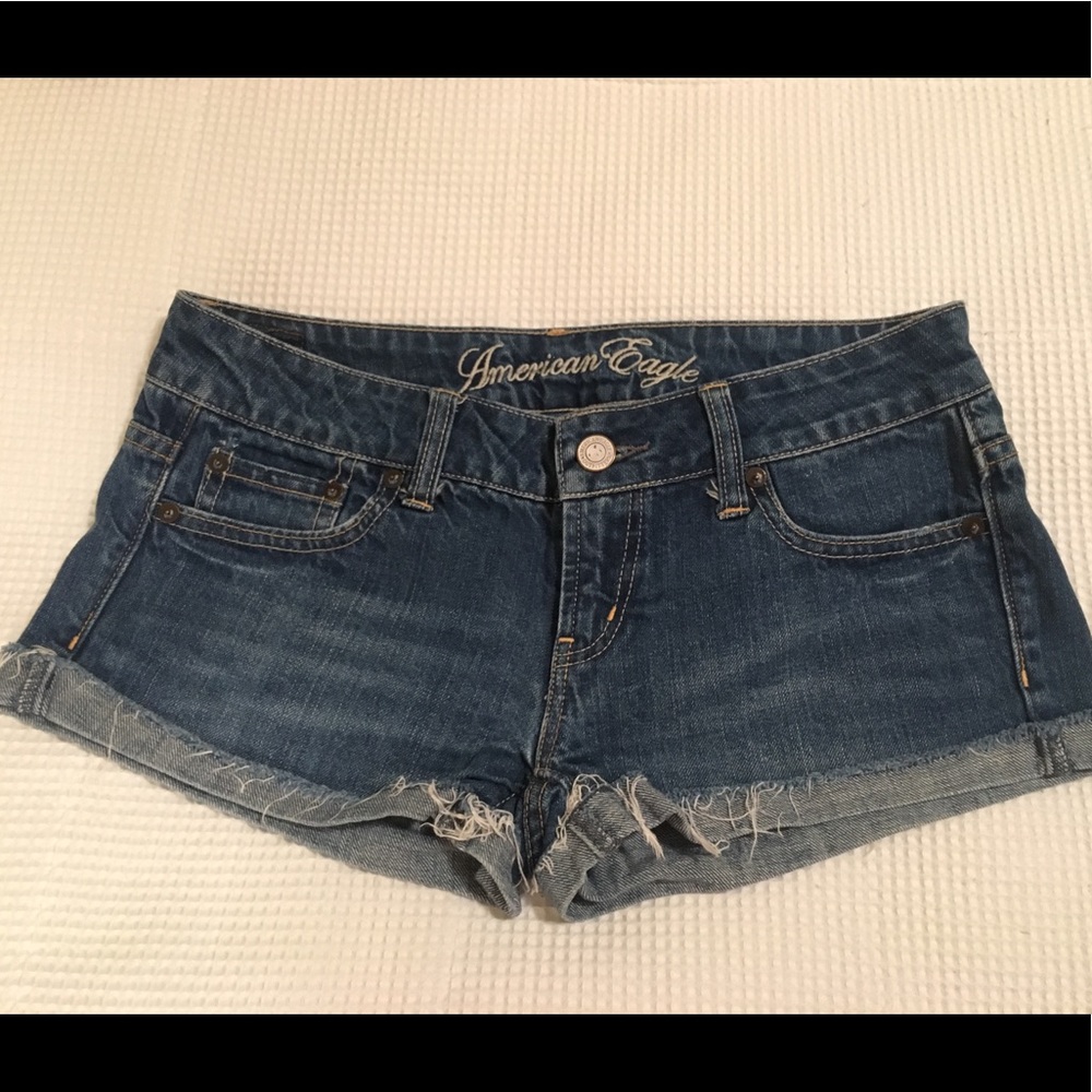 American Eagle regular wash cuffed denim shorts